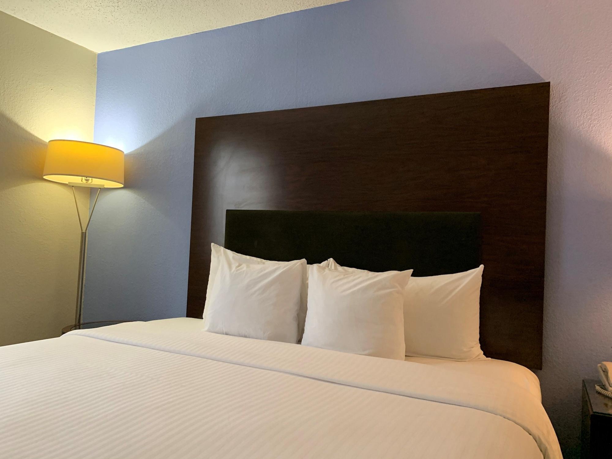 Hotel Days And By Wyndham Hammond, In Hammond